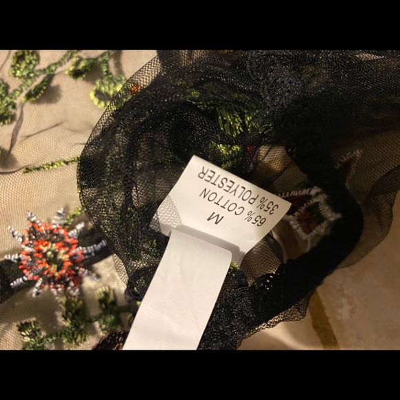 Corset - Picture 4 of 4